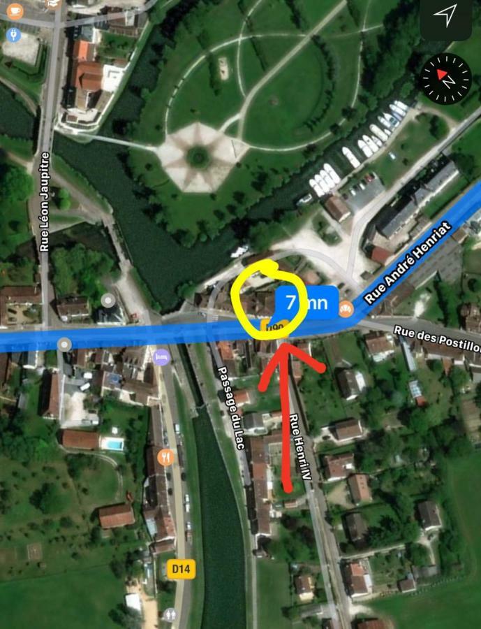 Les Lodges Du Canal Vue Sur Le Canal Rogny المظهر الخارجي الصورة